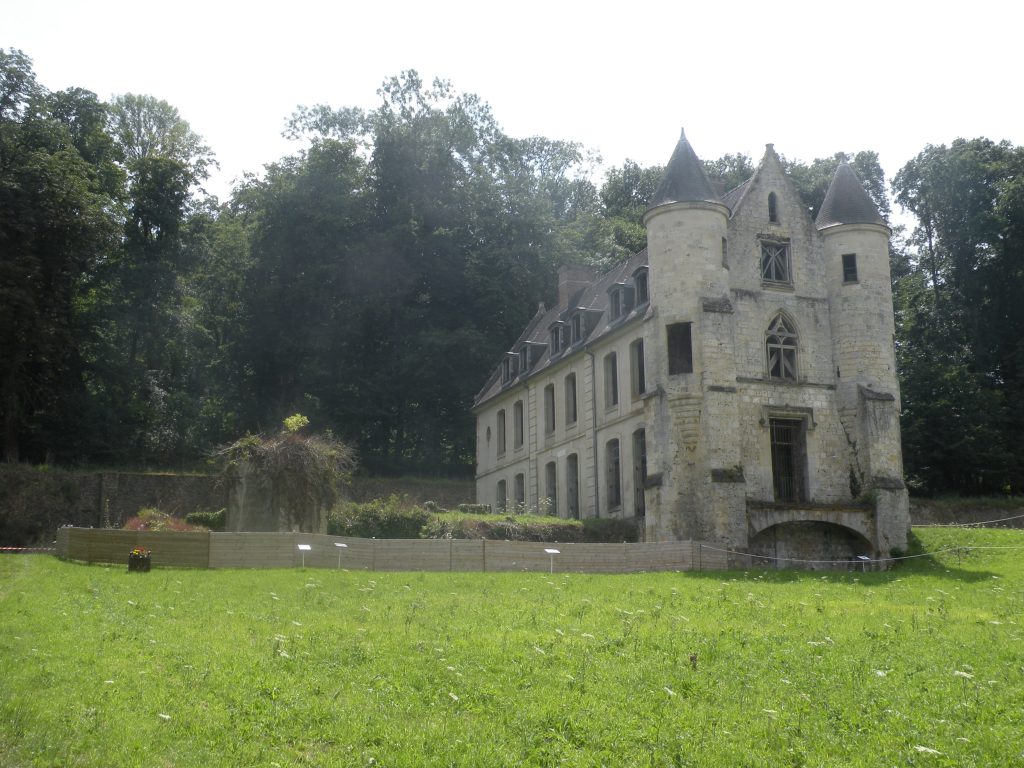 Photo du Château de Merlemont - Warluis 1