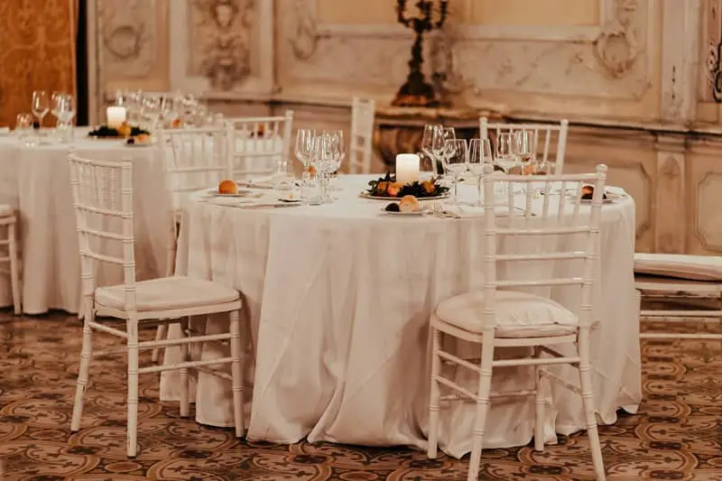 tables pour un mariage au Château de Cassemichère